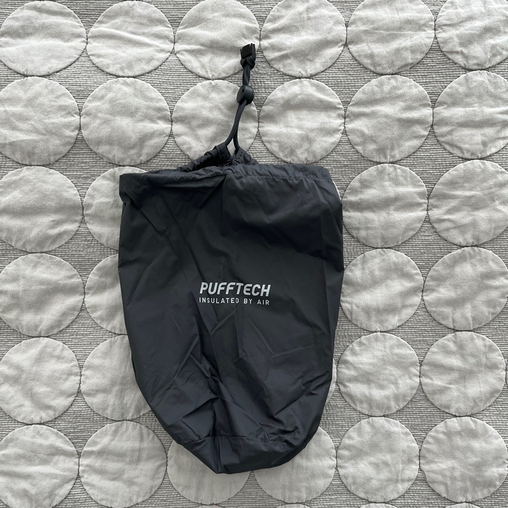 Uniqlo Men's Dark Gray Quilted Puffer Vest - Picture 8 of 9